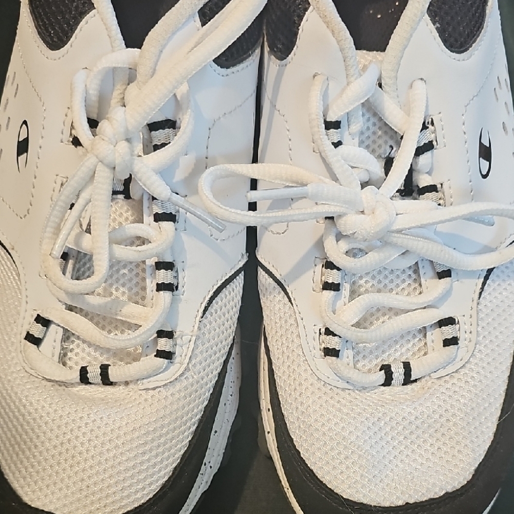 Champion Women's White and Black Sneakers Like NEW- USED ONCE
